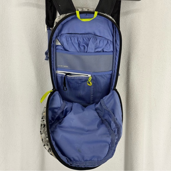 iron on patches on north face backpack North Face (TNF) Vintage Embroidered Patches Iron On Size ~ 3.5 - 4 (Inch)